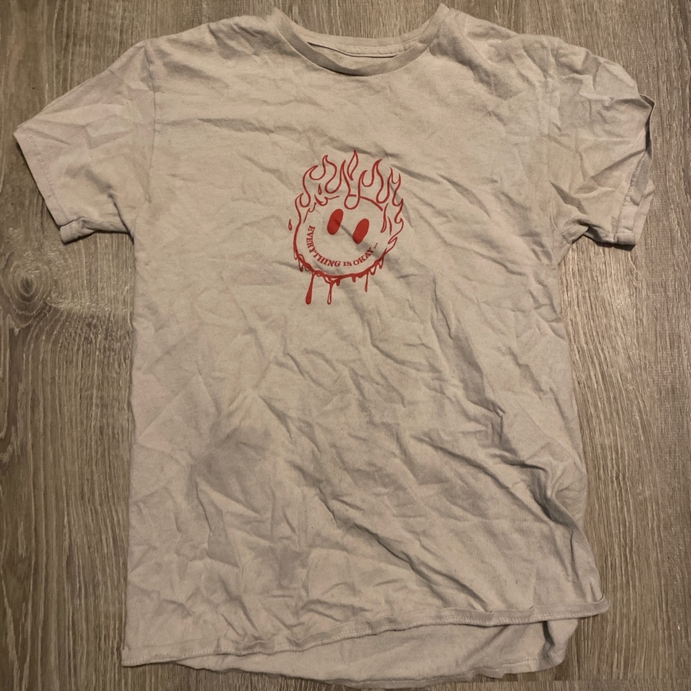 a-lab white and red t shirt
